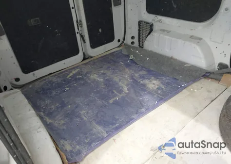 2015 Nissan Nv200 Sv z USA, uszkodzony, nr VIN 3N6CM0KN7FK693948